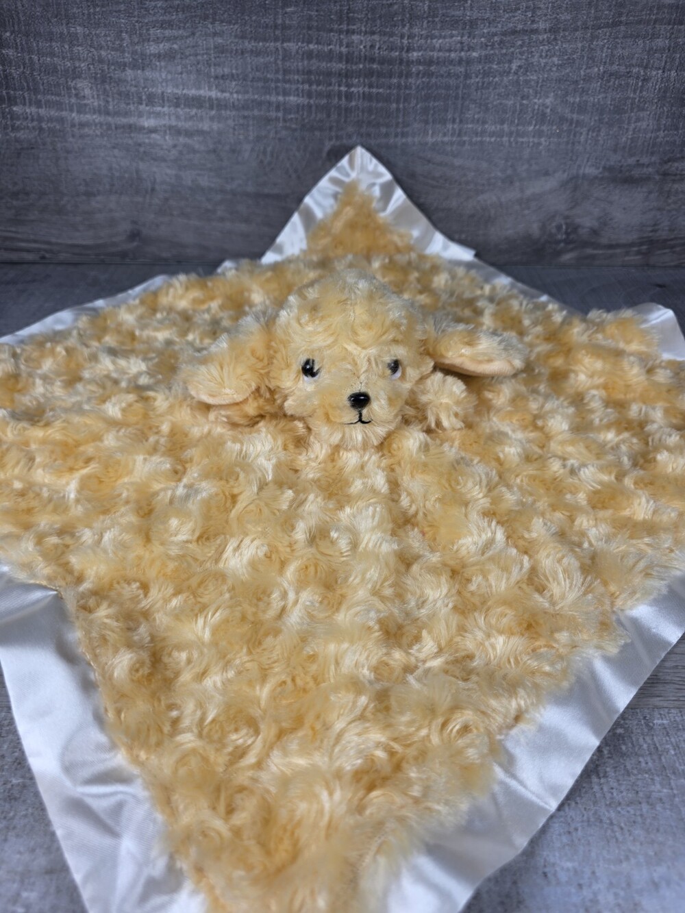 Hallmark Puppy Dog Golden Doodle Yellow Swirly Front Striped Back b319